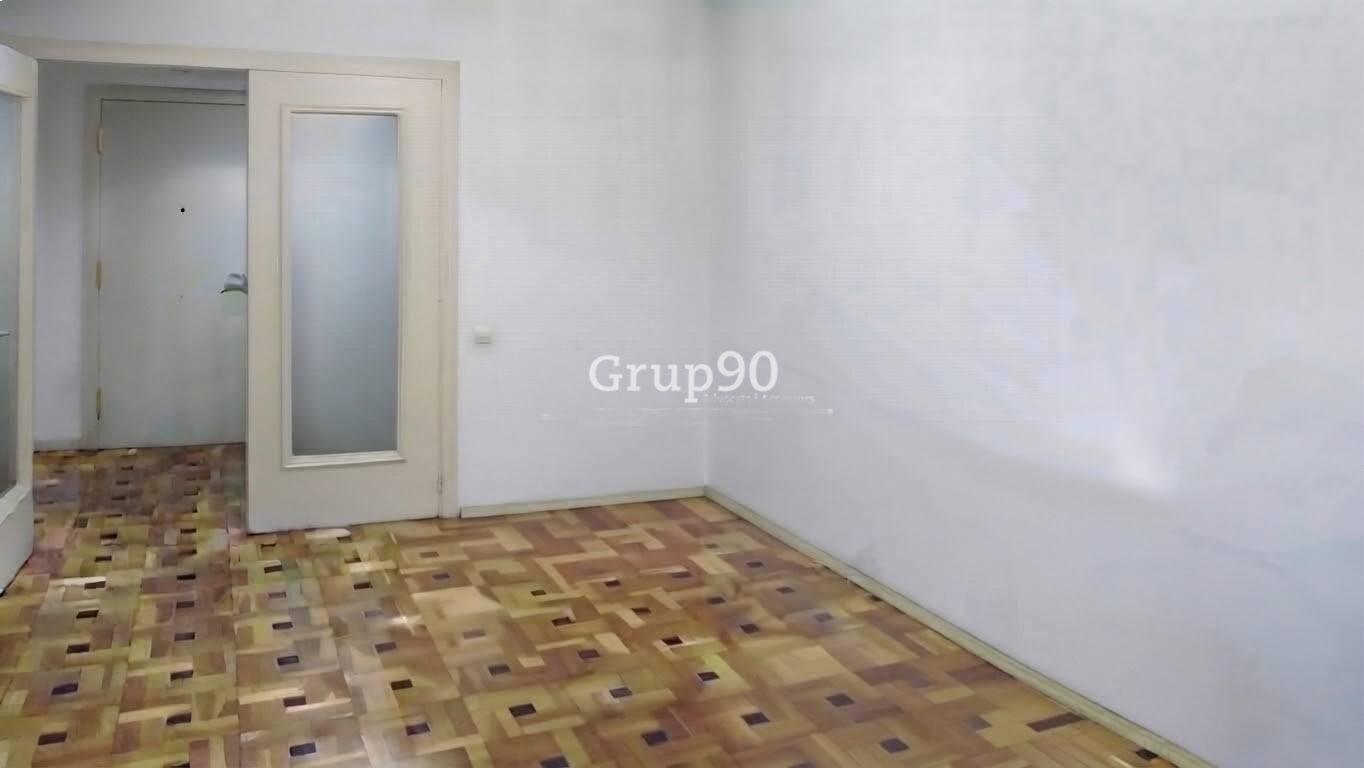 Flat for Sale in Lleida
