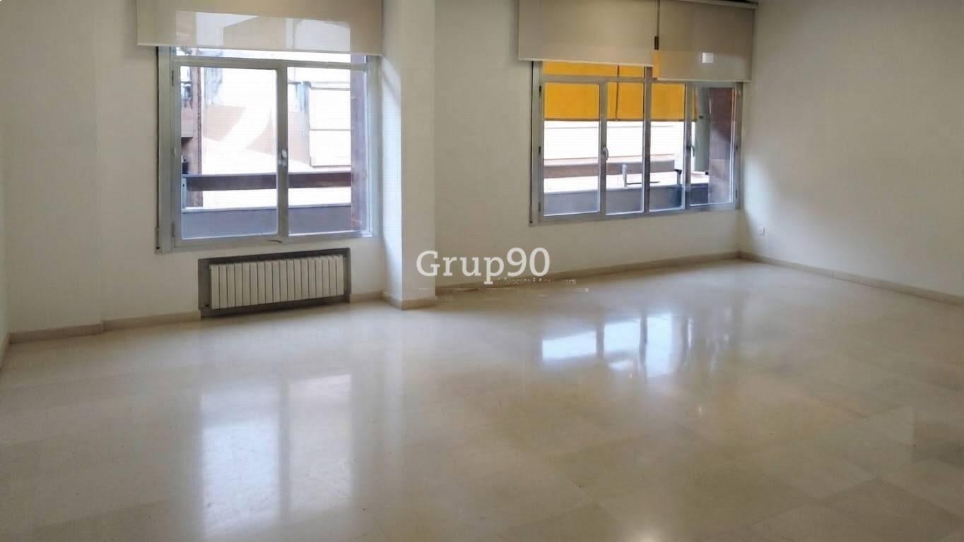 Flat for Sale in Lleida