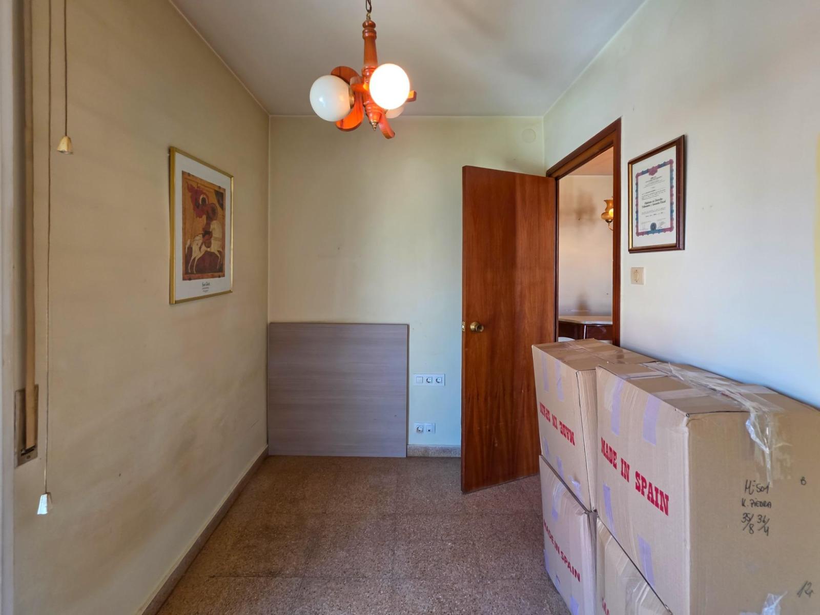 Flat for Sale in Lleida