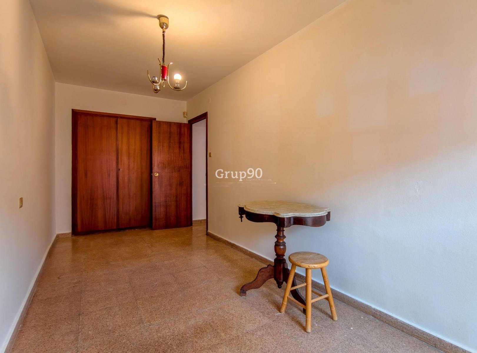 Flat for Sale in Lleida