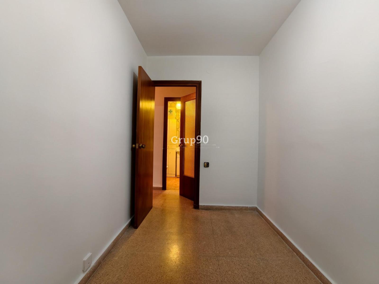 Flat for Sale in Lleida