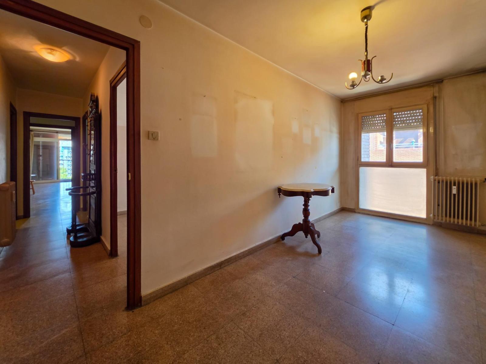 Flat for Sale in Lleida