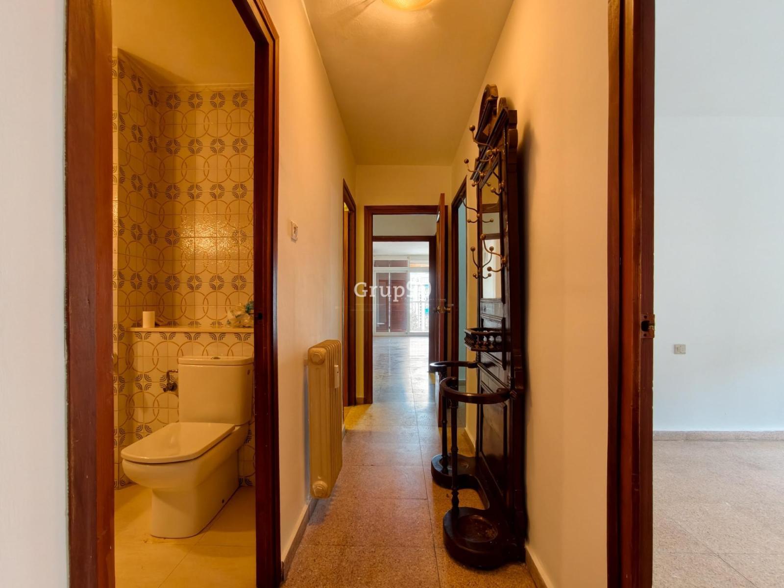 Flat for Sale in Lleida