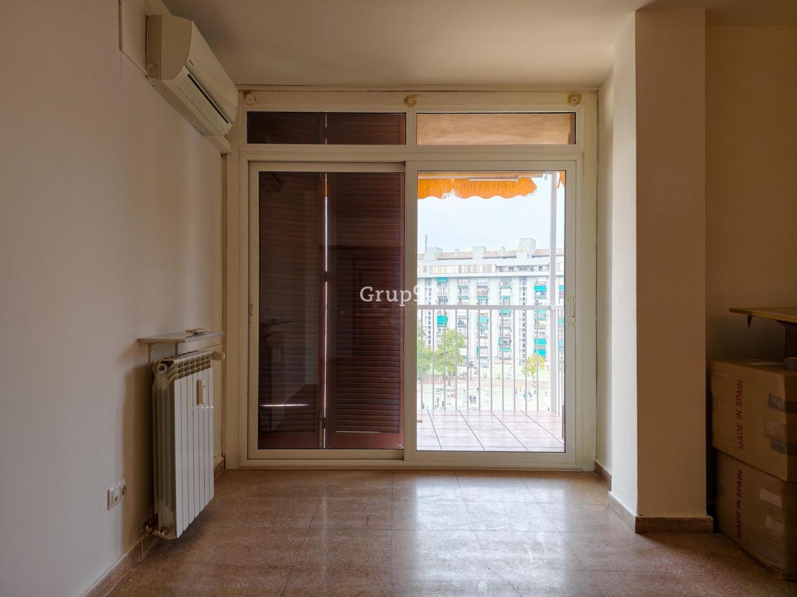 Flat for Sale in Lleida