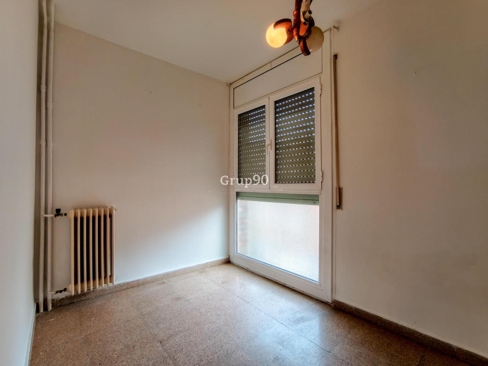 Flat for Sale in Lleida