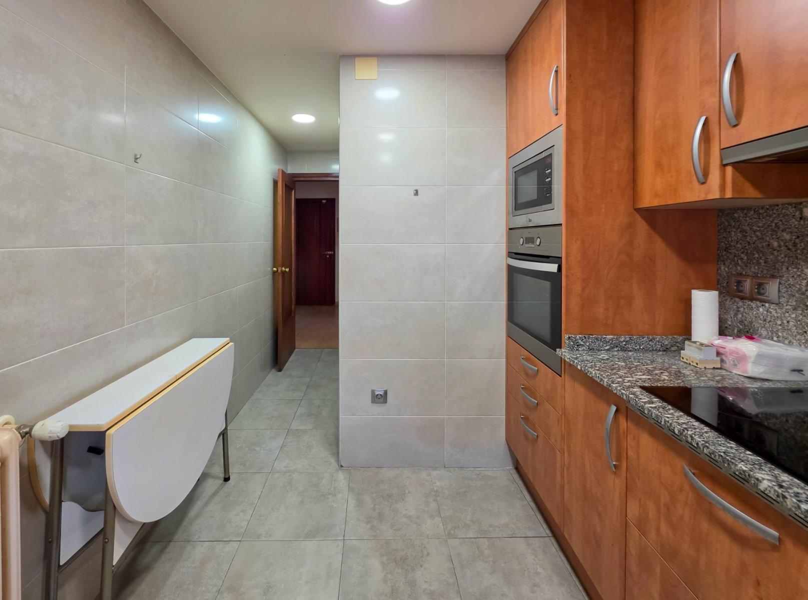 Flat for Sale in Lleida