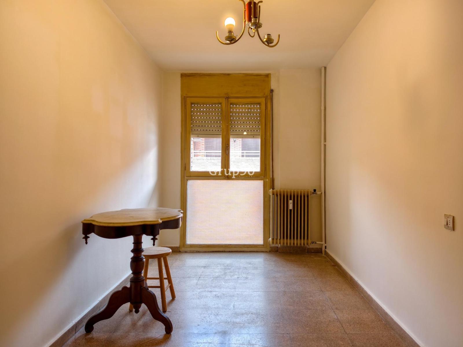 Flat for Sale in Lleida