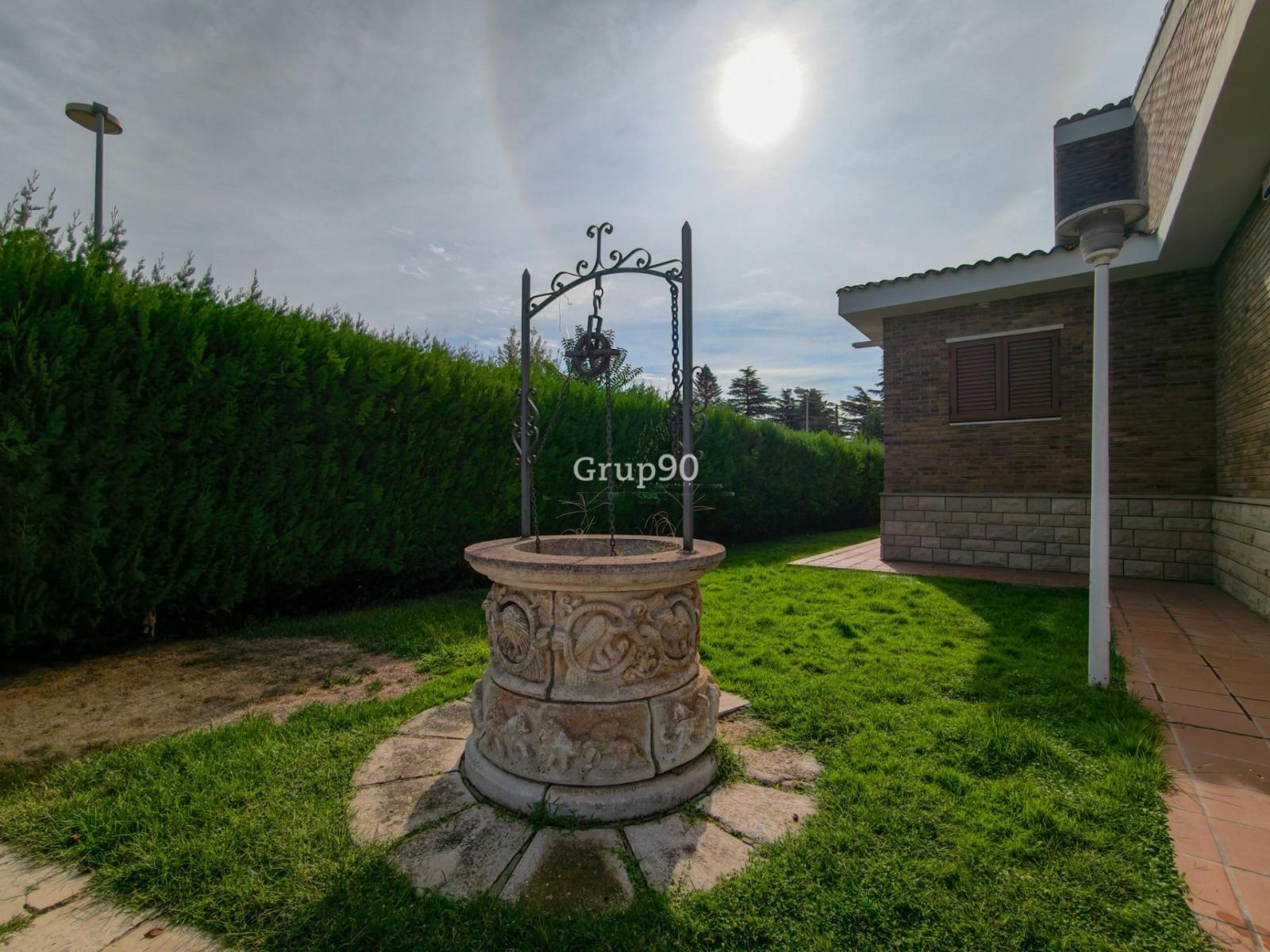 Chalet for Sale in Alpicat
