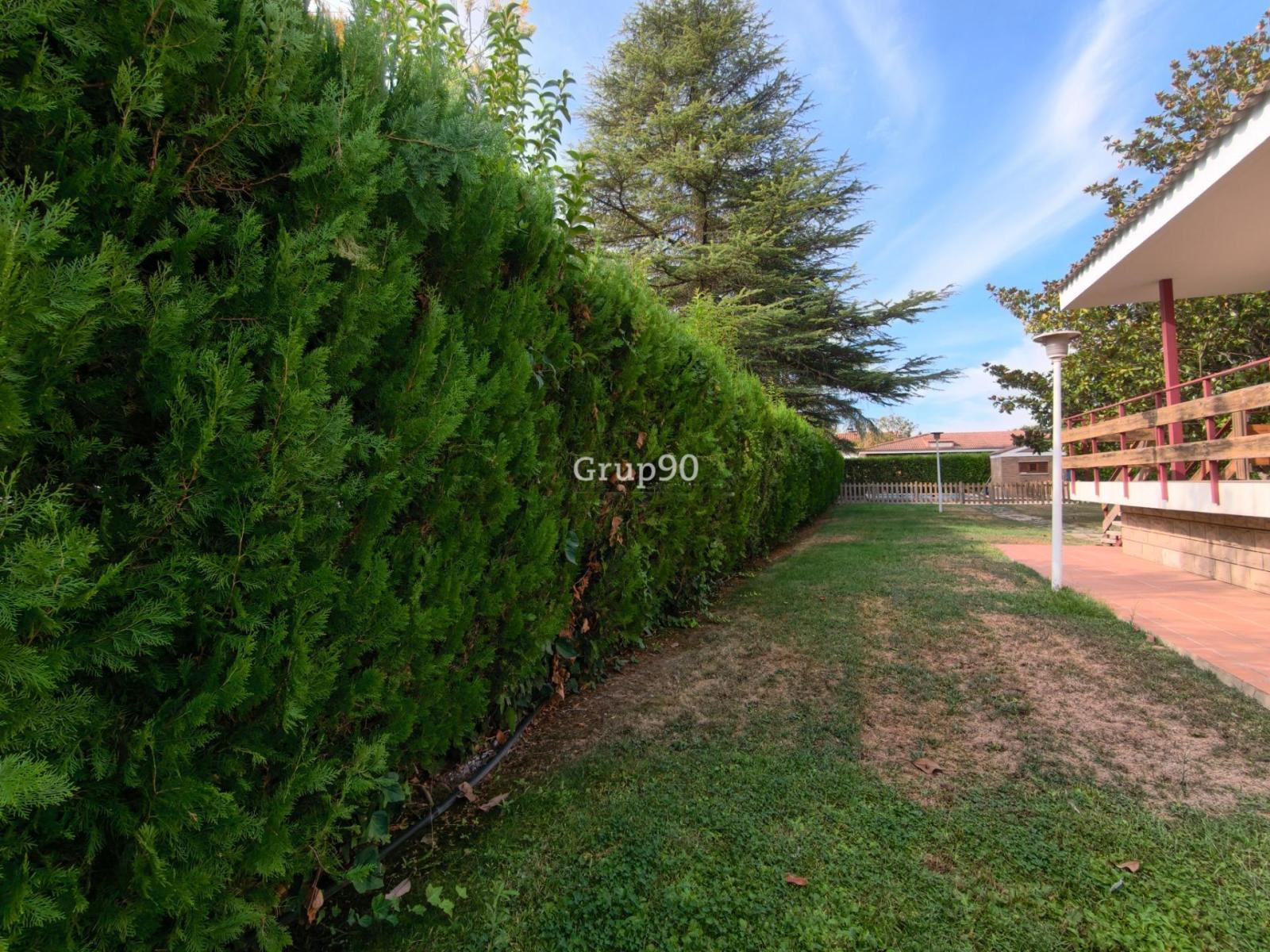 Chalet for Sale in Alpicat