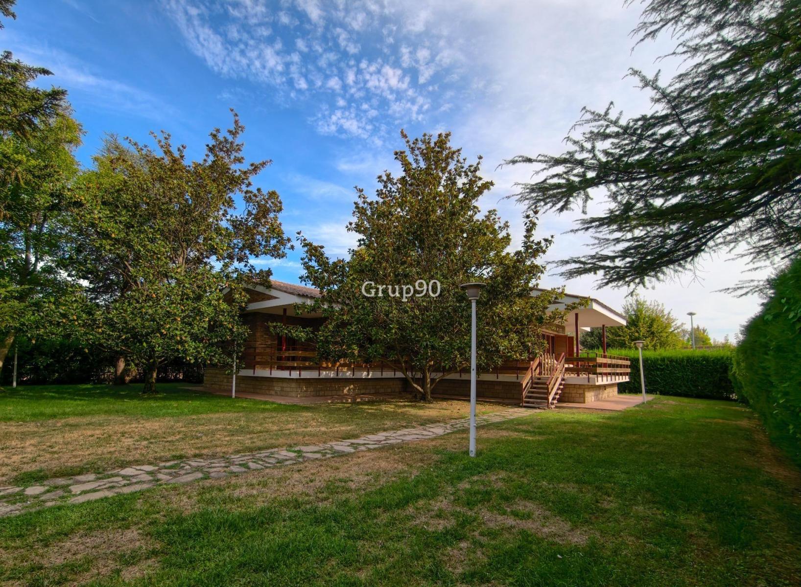 Chalet for Sale in Alpicat