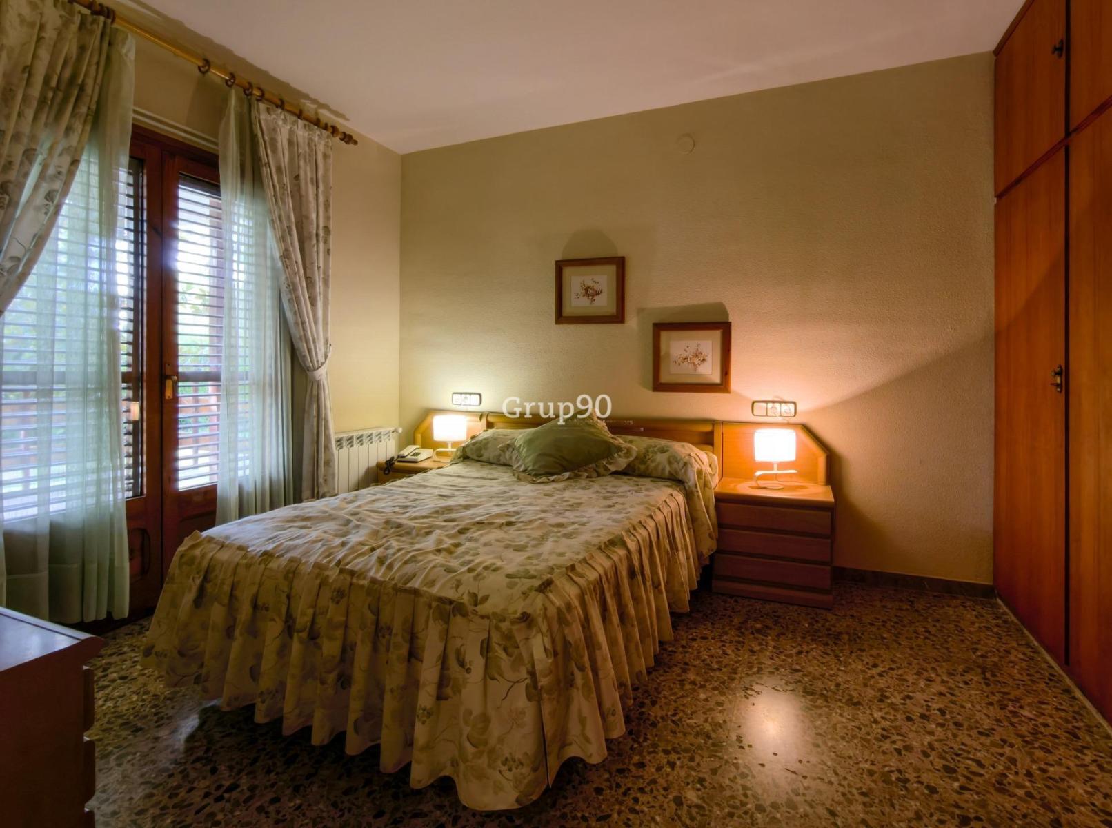 Chalet for Sale in Alpicat