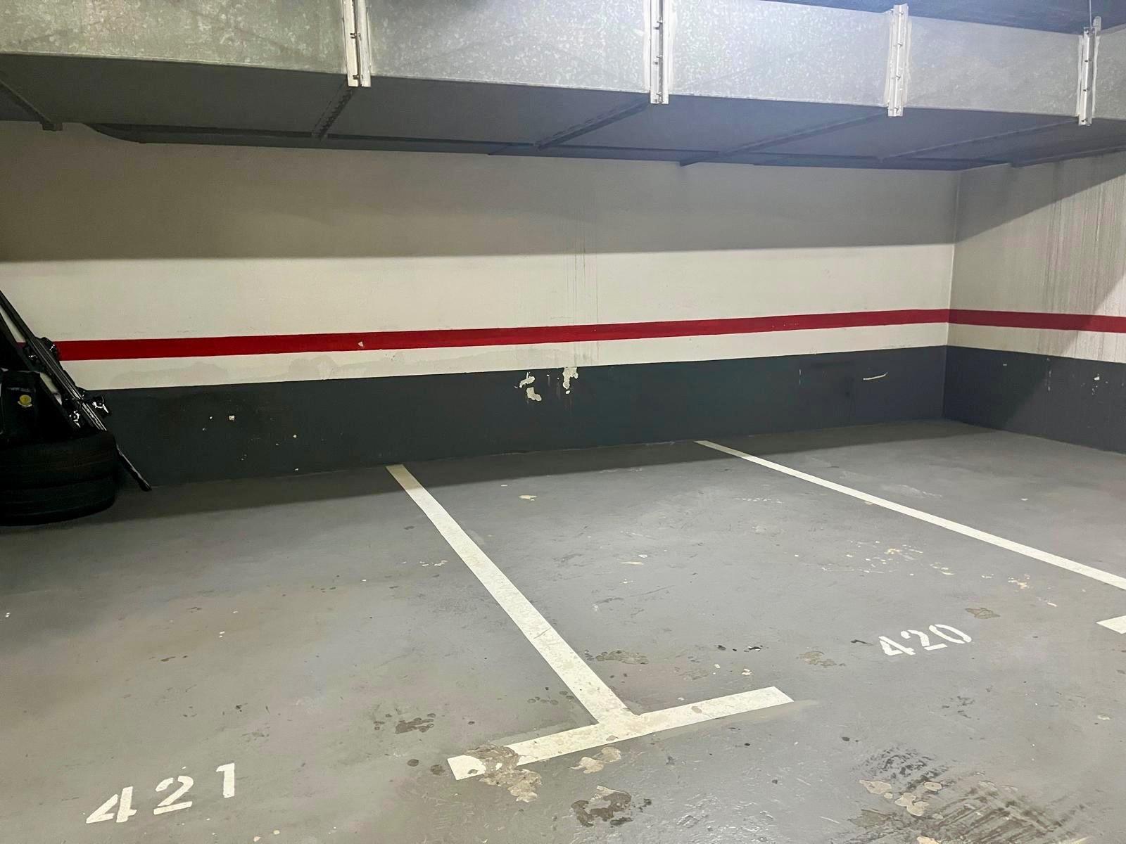 Garage for Sale in Barcelona