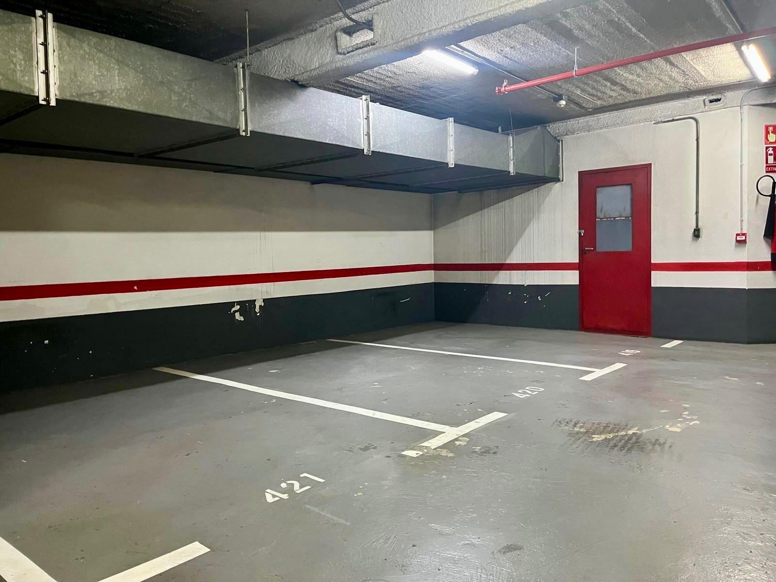 Garage for Sale in Barcelona