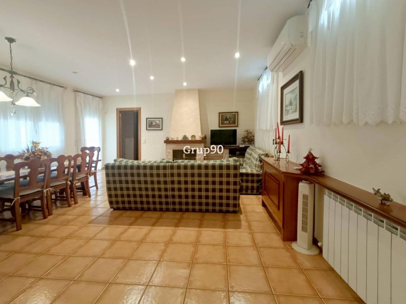 Flat for Sale in Lleida