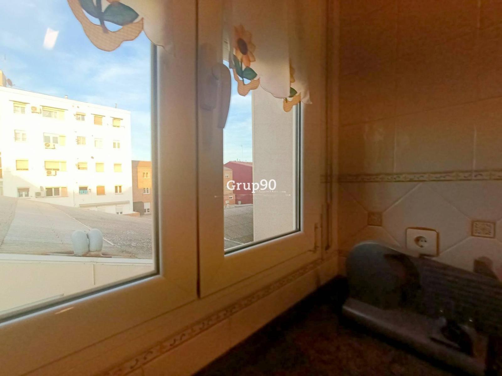 Flat for Sale in Lleida
