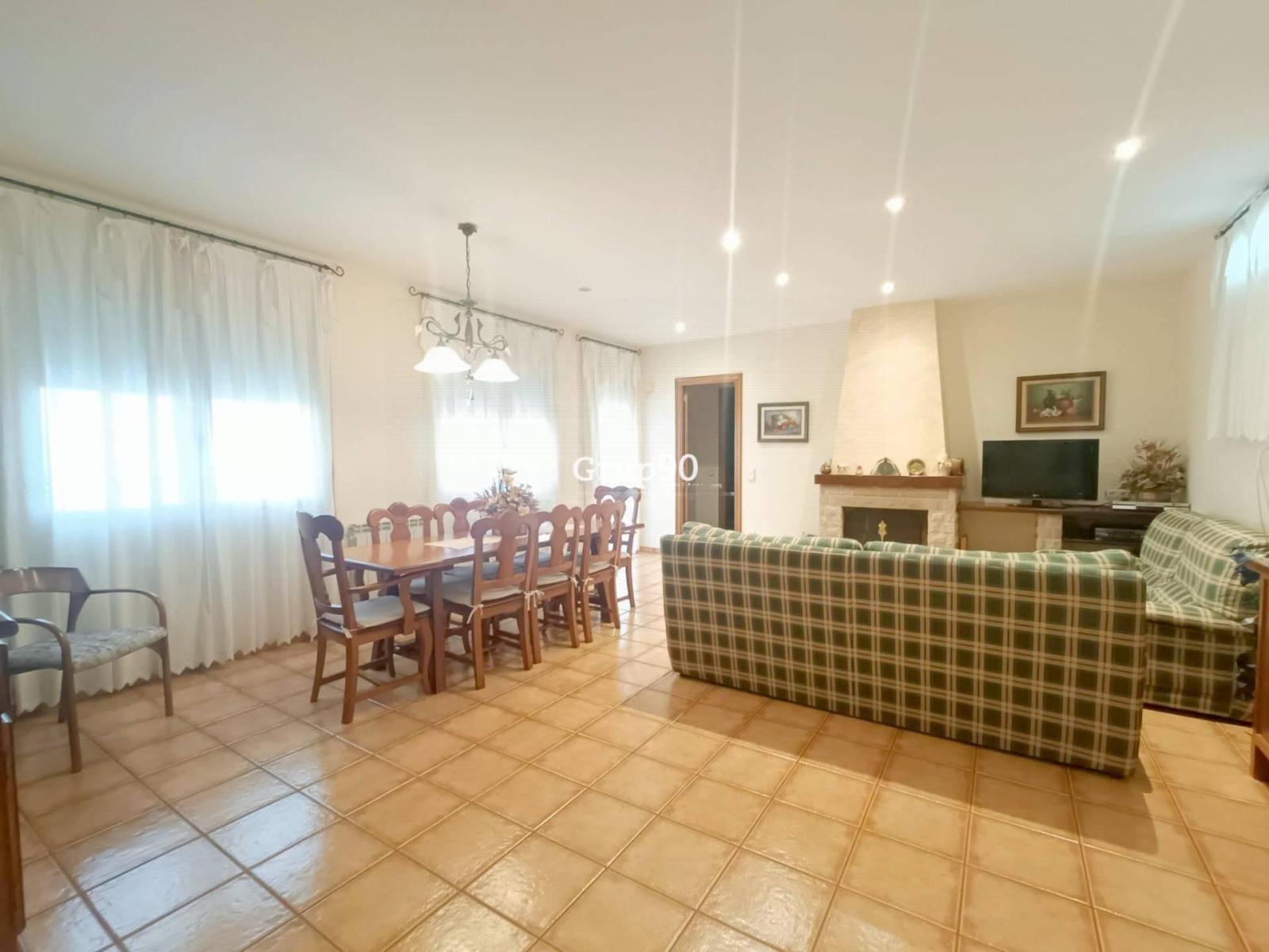 Flat for Sale in Lleida