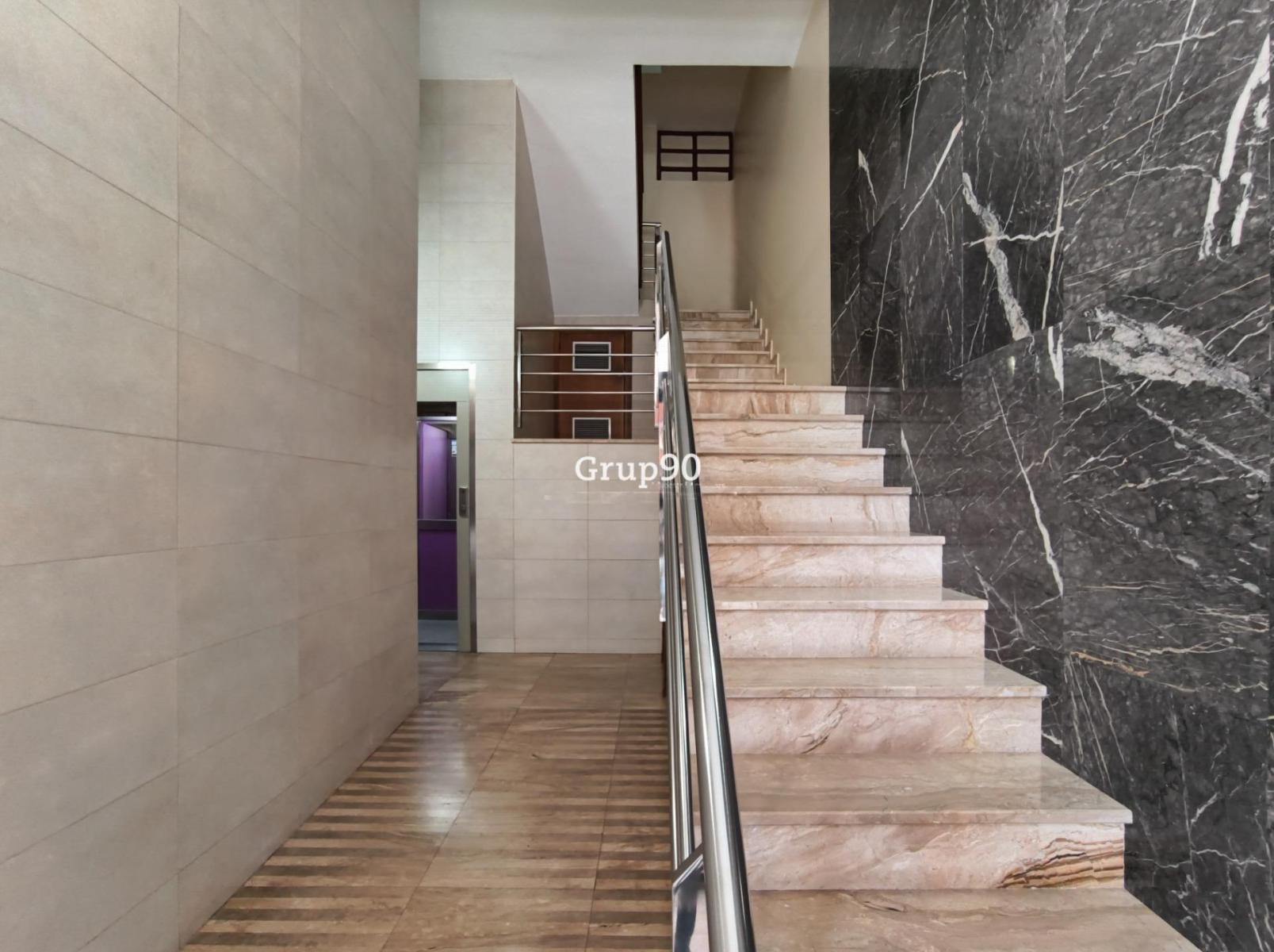 Flat for Sale in Lleida