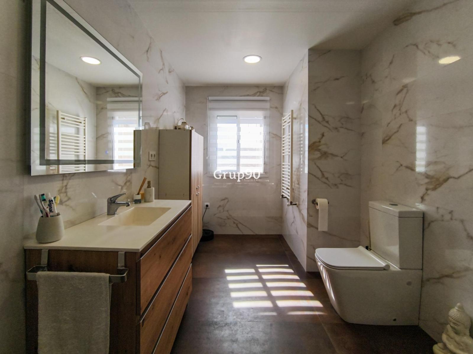 Flat for Sale in Lleida