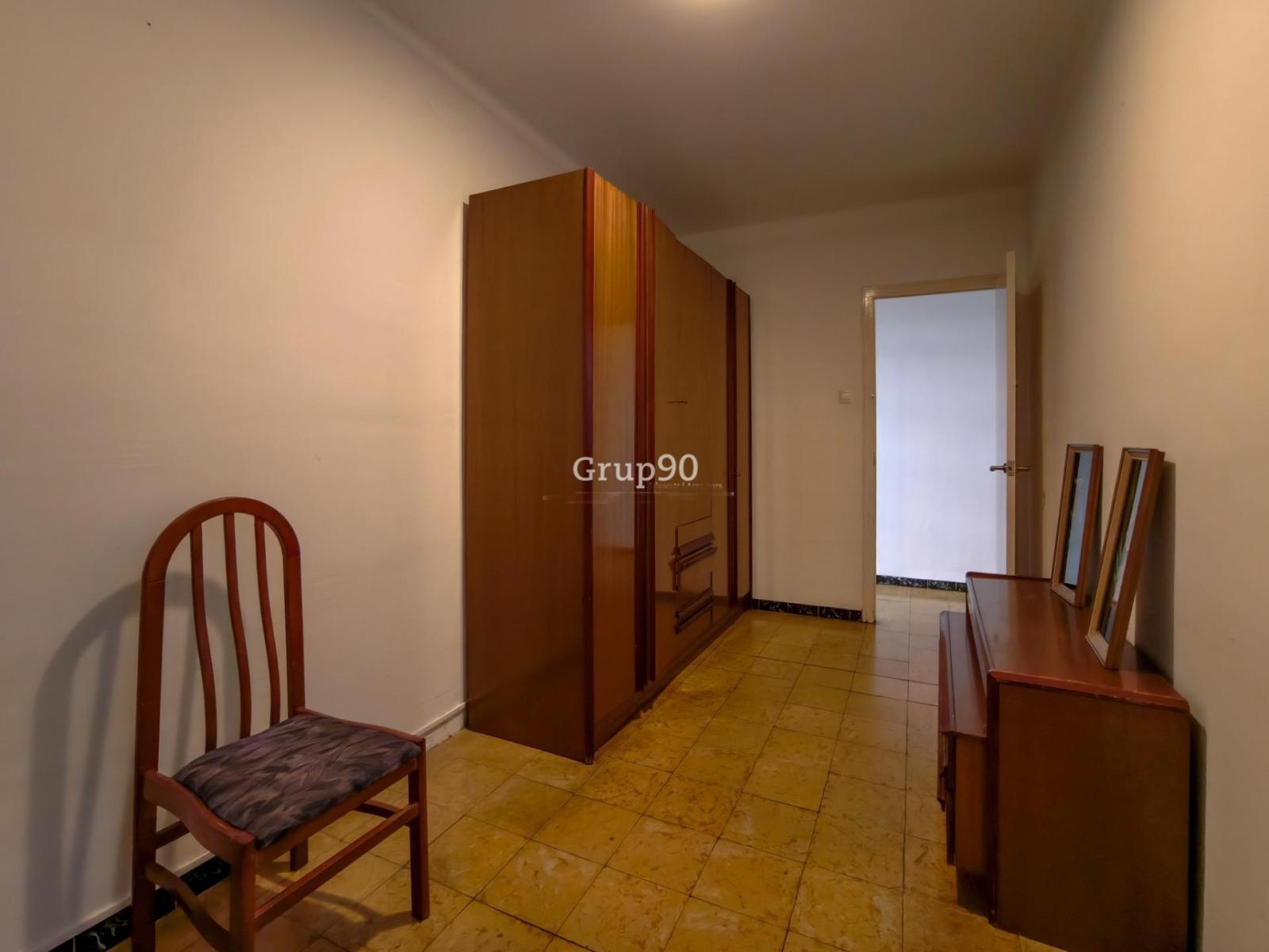 Flat for Sale in Lleida