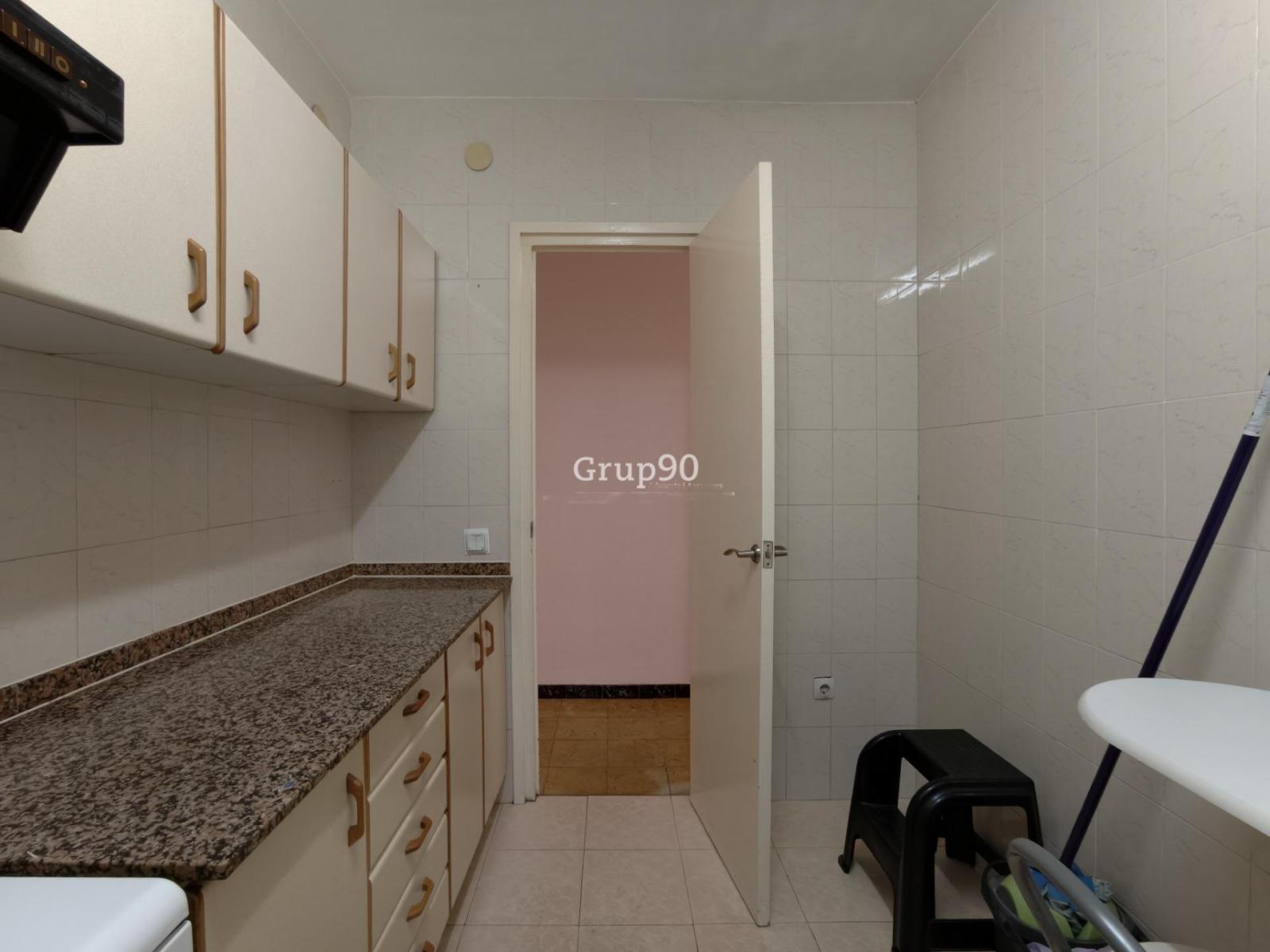 Flat for Sale in Lleida