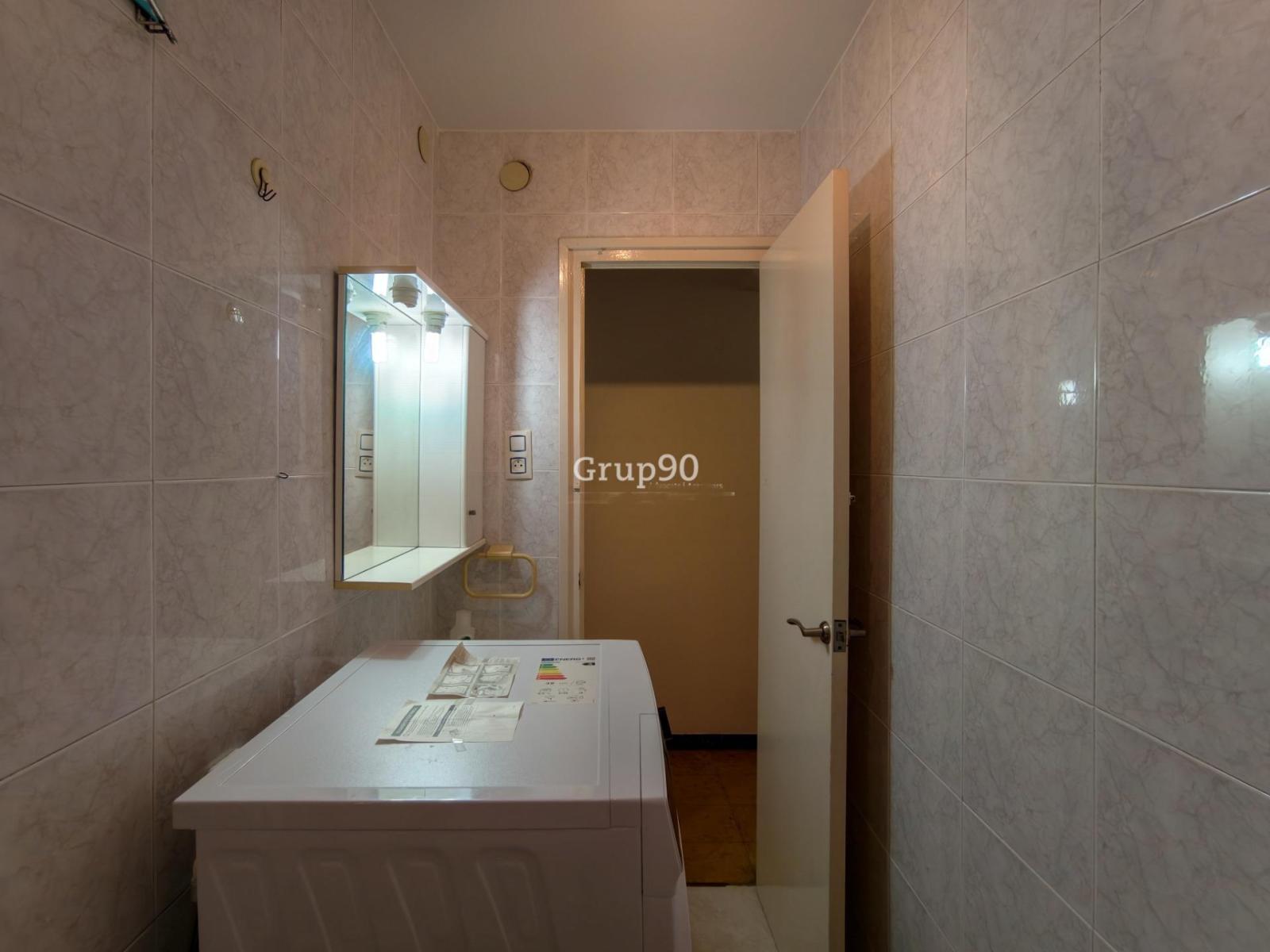Flat for Sale in Lleida
