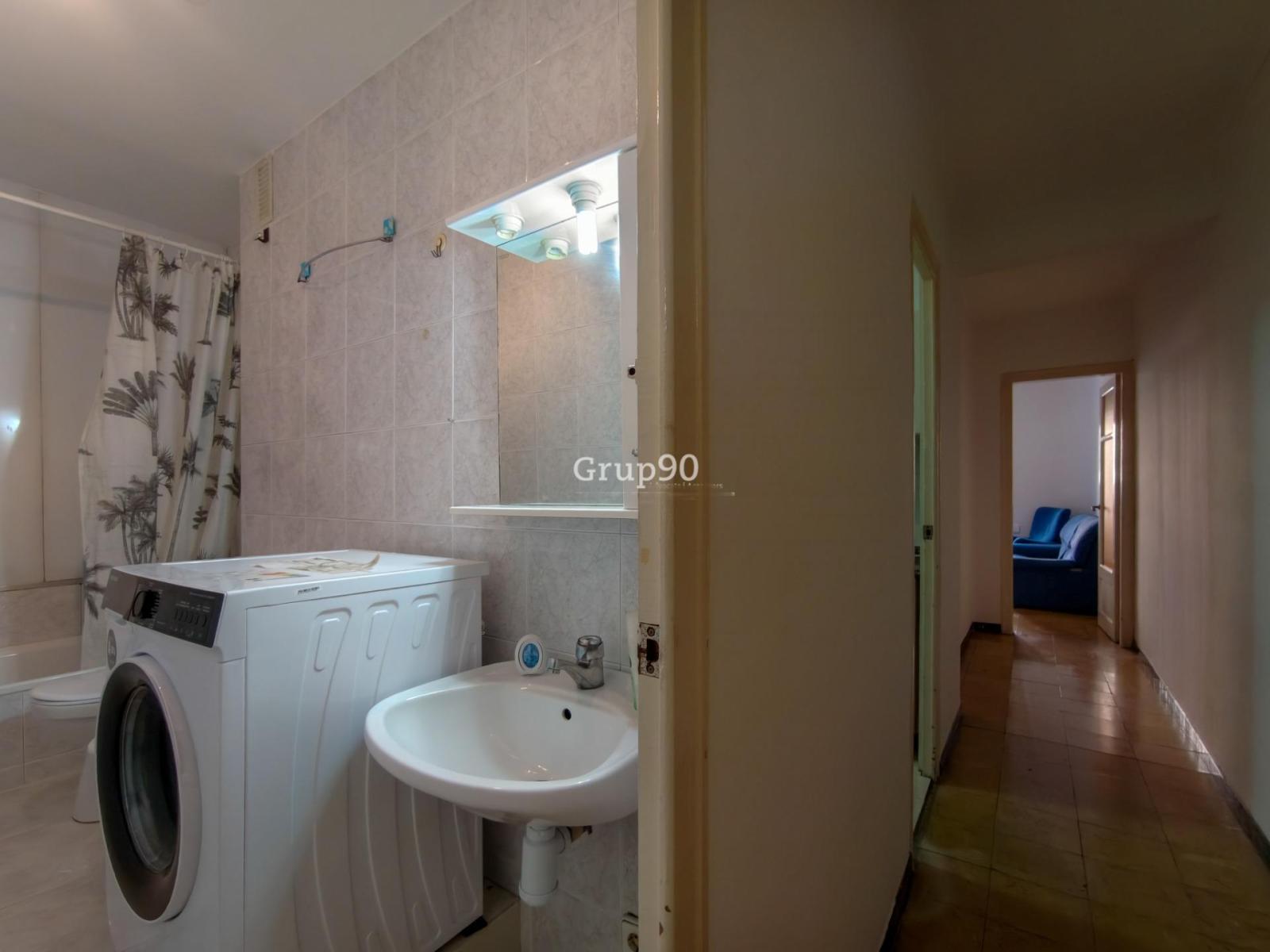 Flat for Sale in Lleida