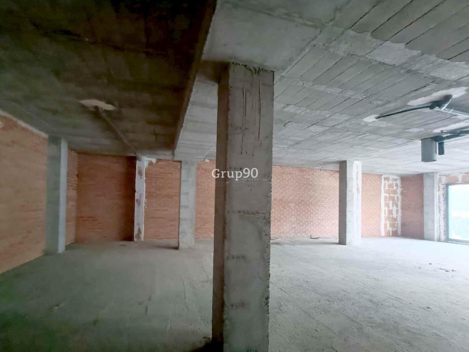 Premise for Sale in Lleida