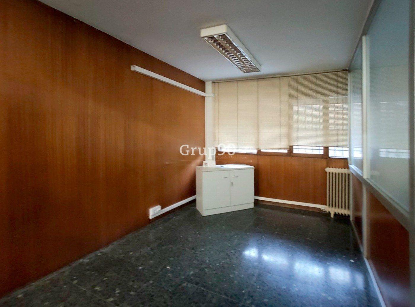 Premise for Sale in Lleida