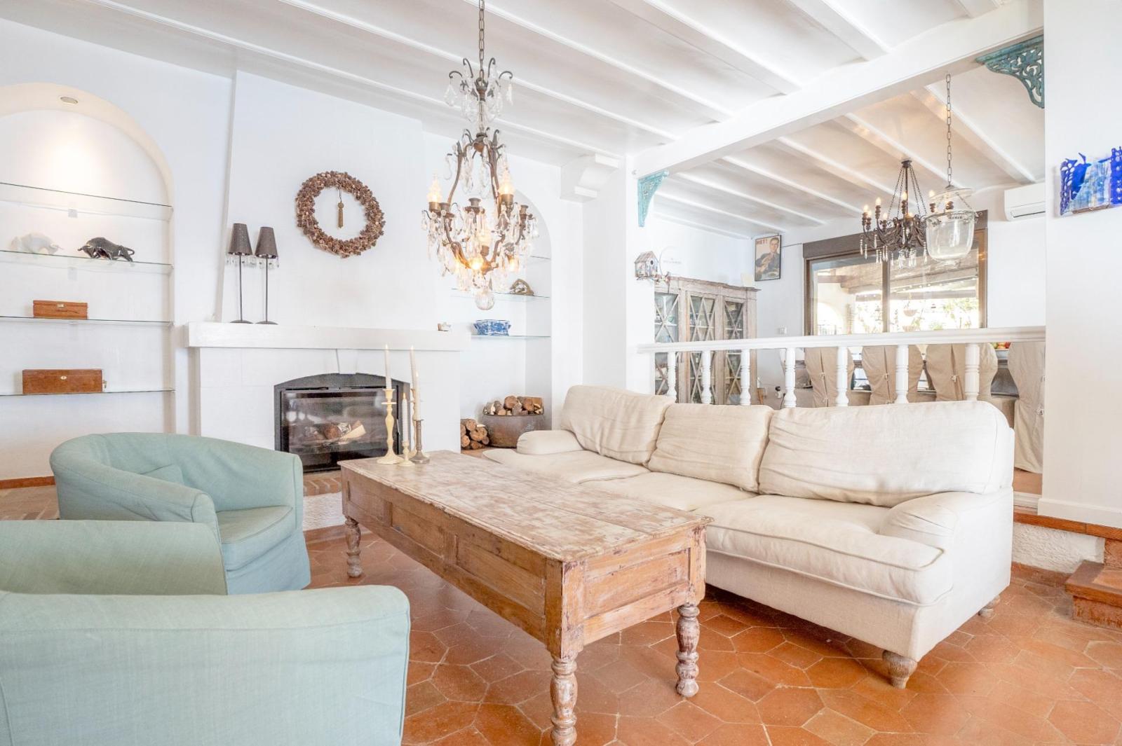 Villa for Sale in Villajoyosa