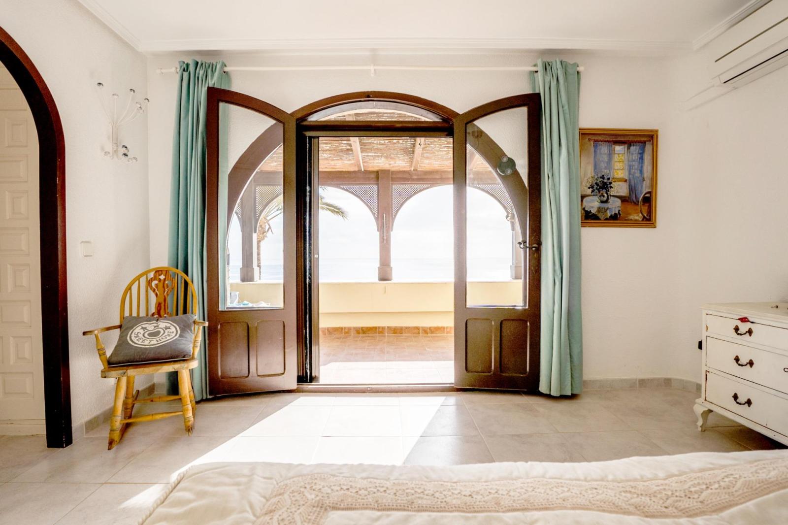 Villa for Sale in Villajoyosa