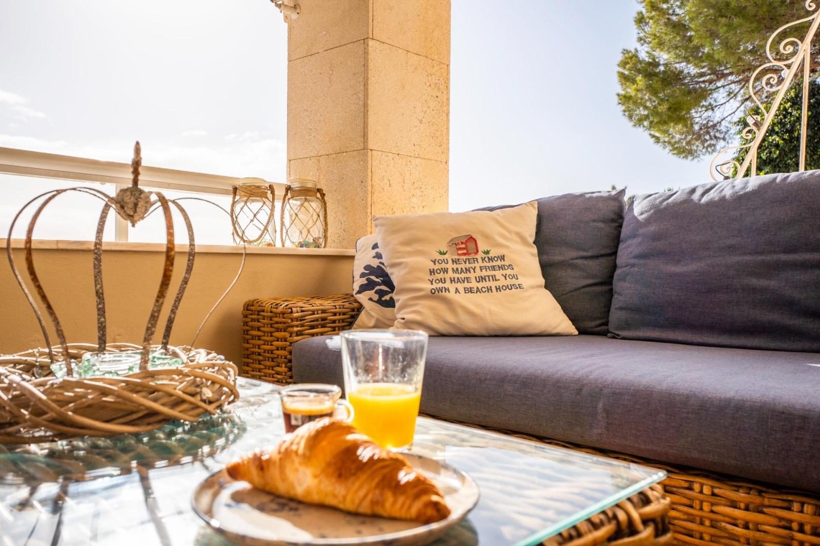 Villa for Sale in Villajoyosa