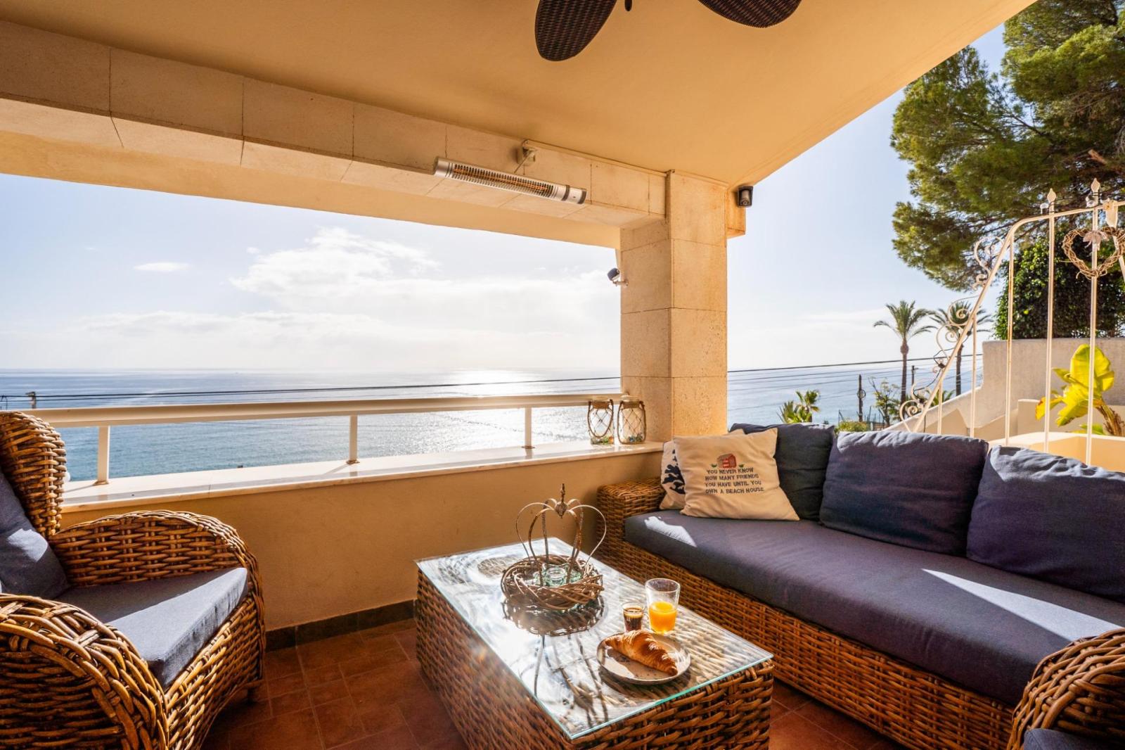 Villa for Sale in Villajoyosa