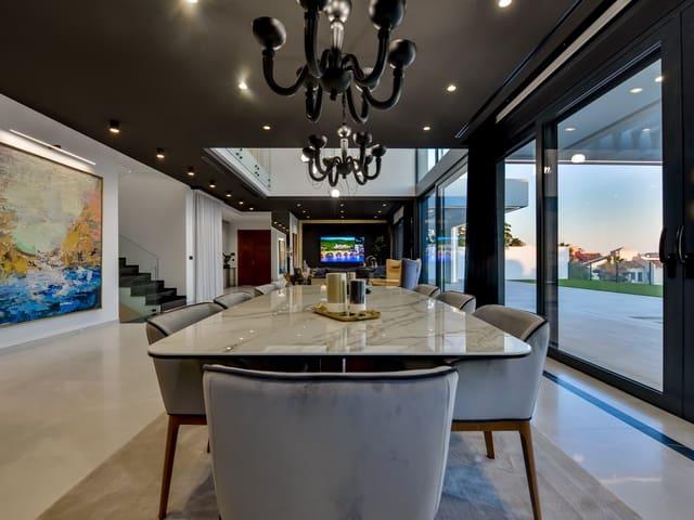 Villa en Venta en Finestrat