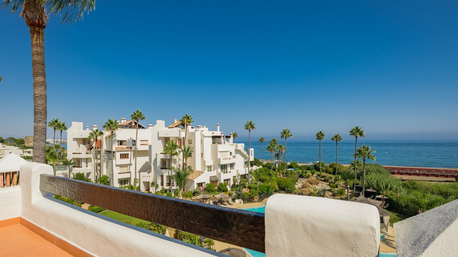 Ático en Venta en Estepona