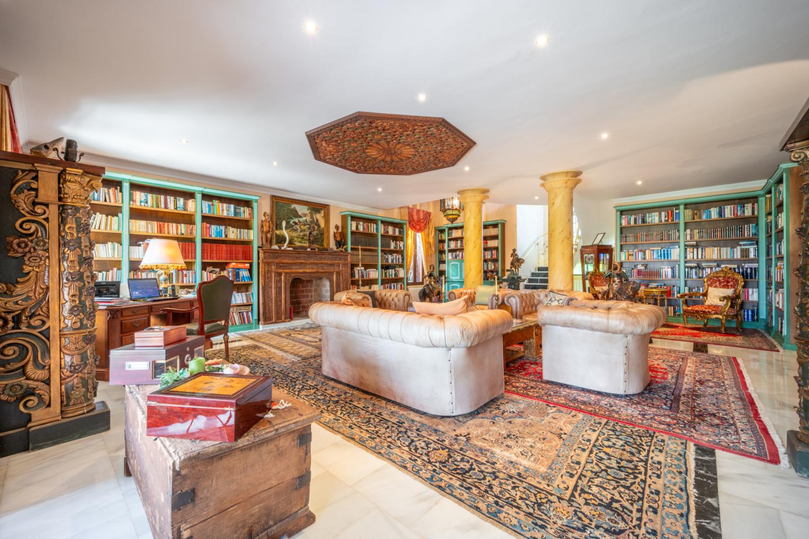 Villa en Venta en Estepona