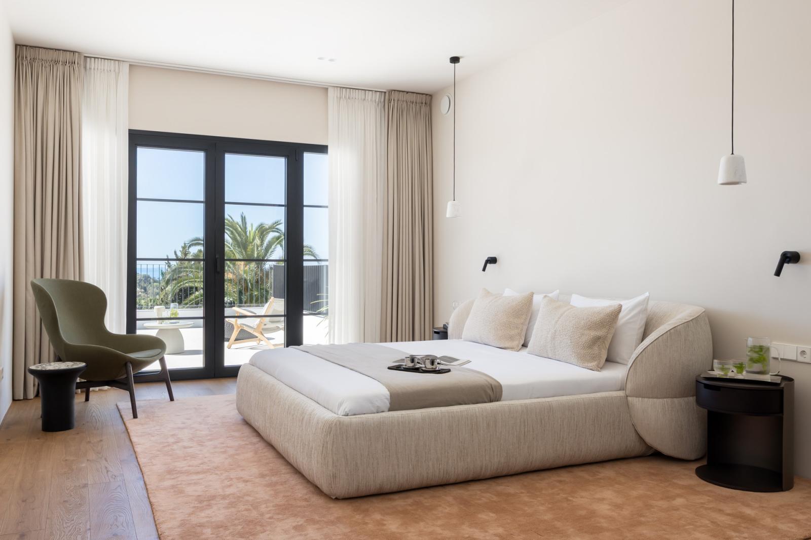 Villa for Sale in Estepona