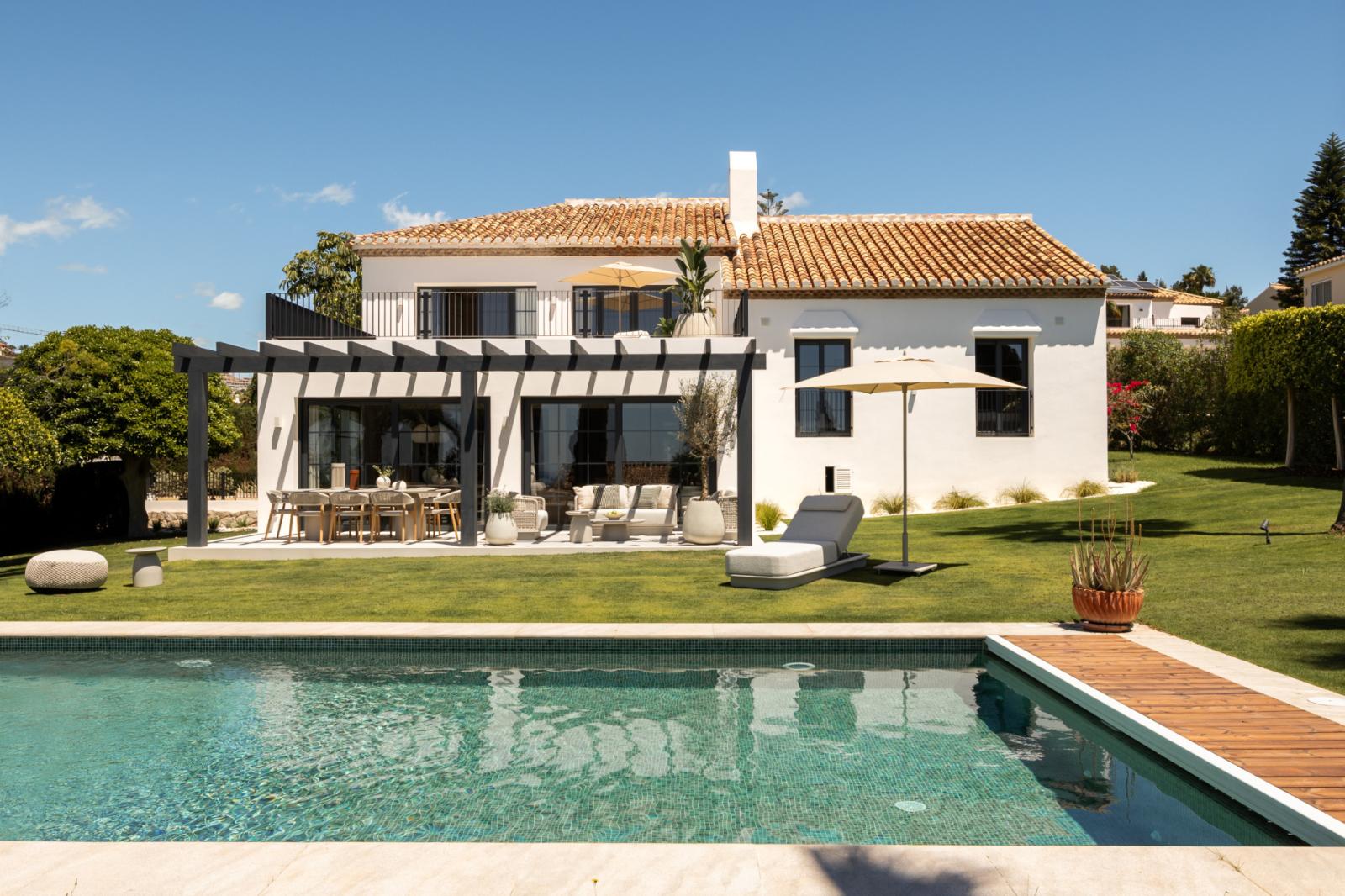 Villa for Sale in Estepona