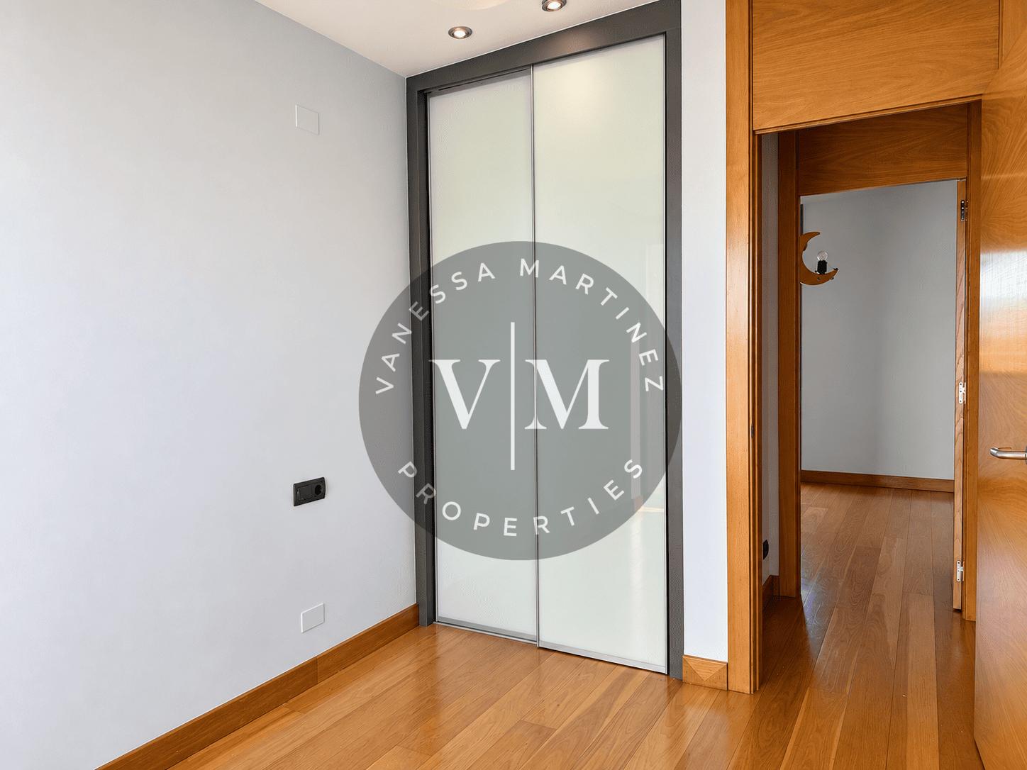 Duplex for Sale in Baiona