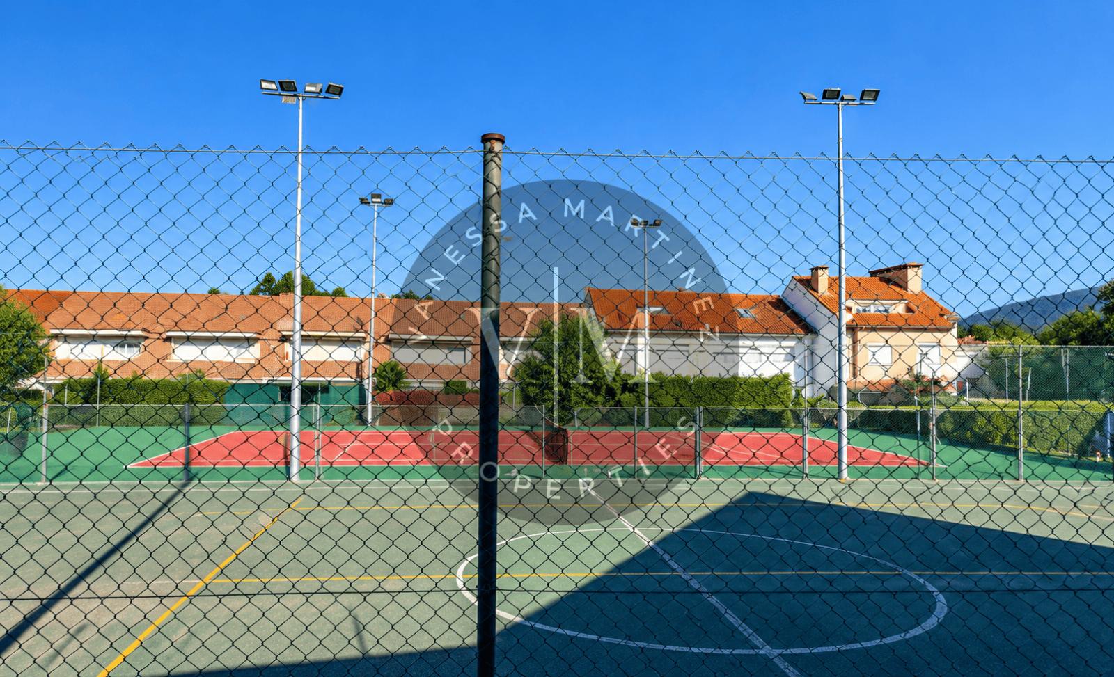 Duplex for Sale in Baiona