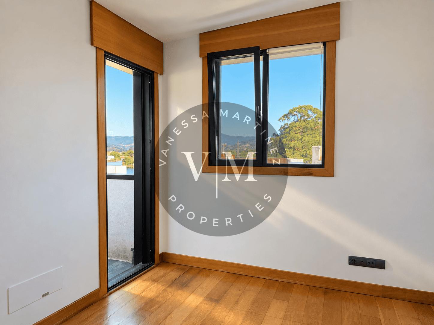 Duplex for Sale in Baiona