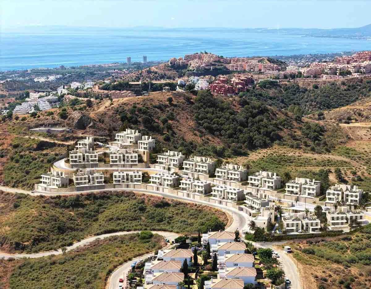 Semi-detached House for Sale in Mijas