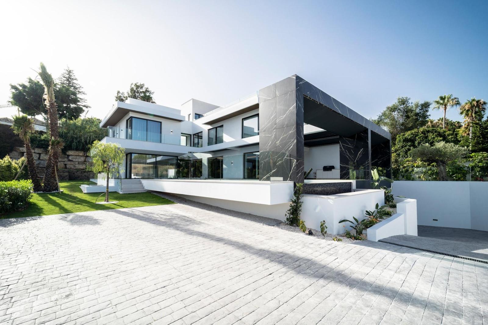 Villa for Sale in Benahavís