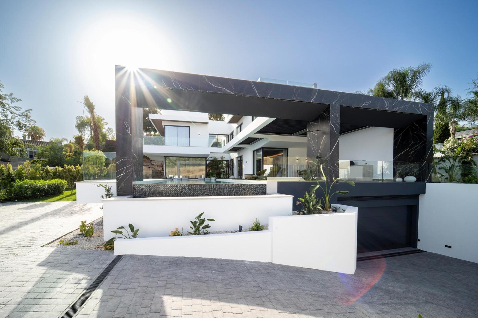 Villa for Sale in Benahavís