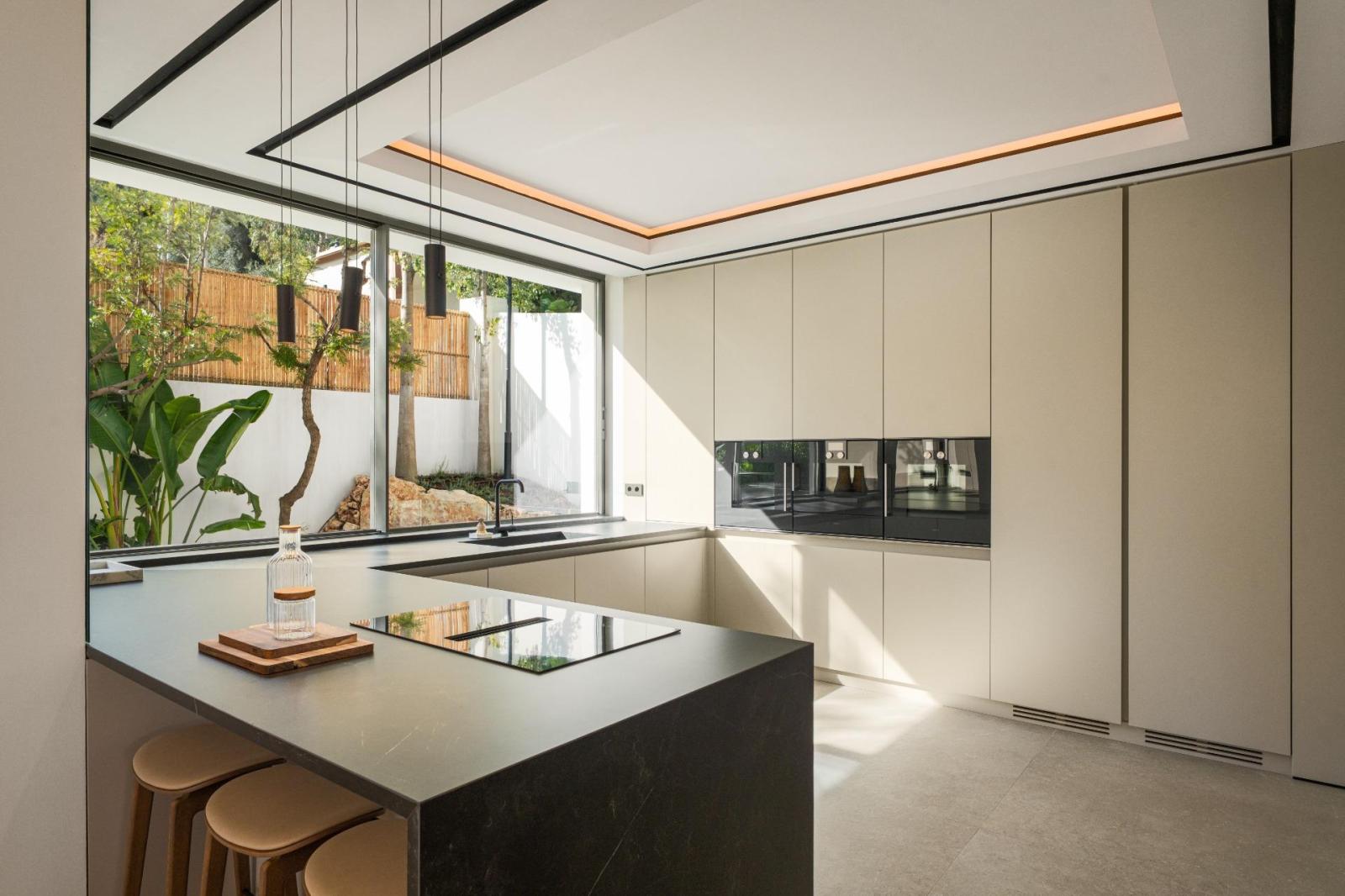 Villa for Sale in Benahavís