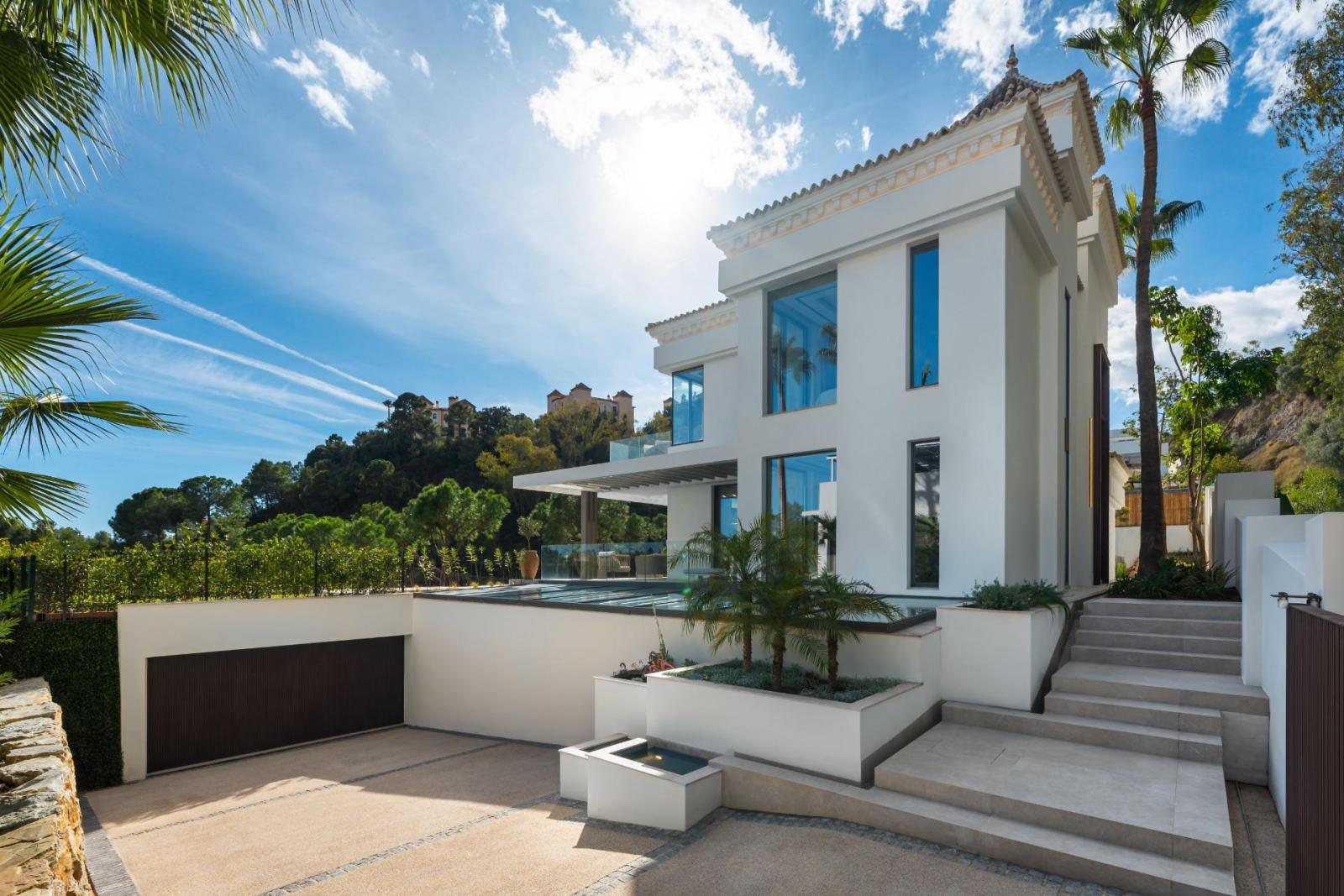 Villa for Sale in Benahavís