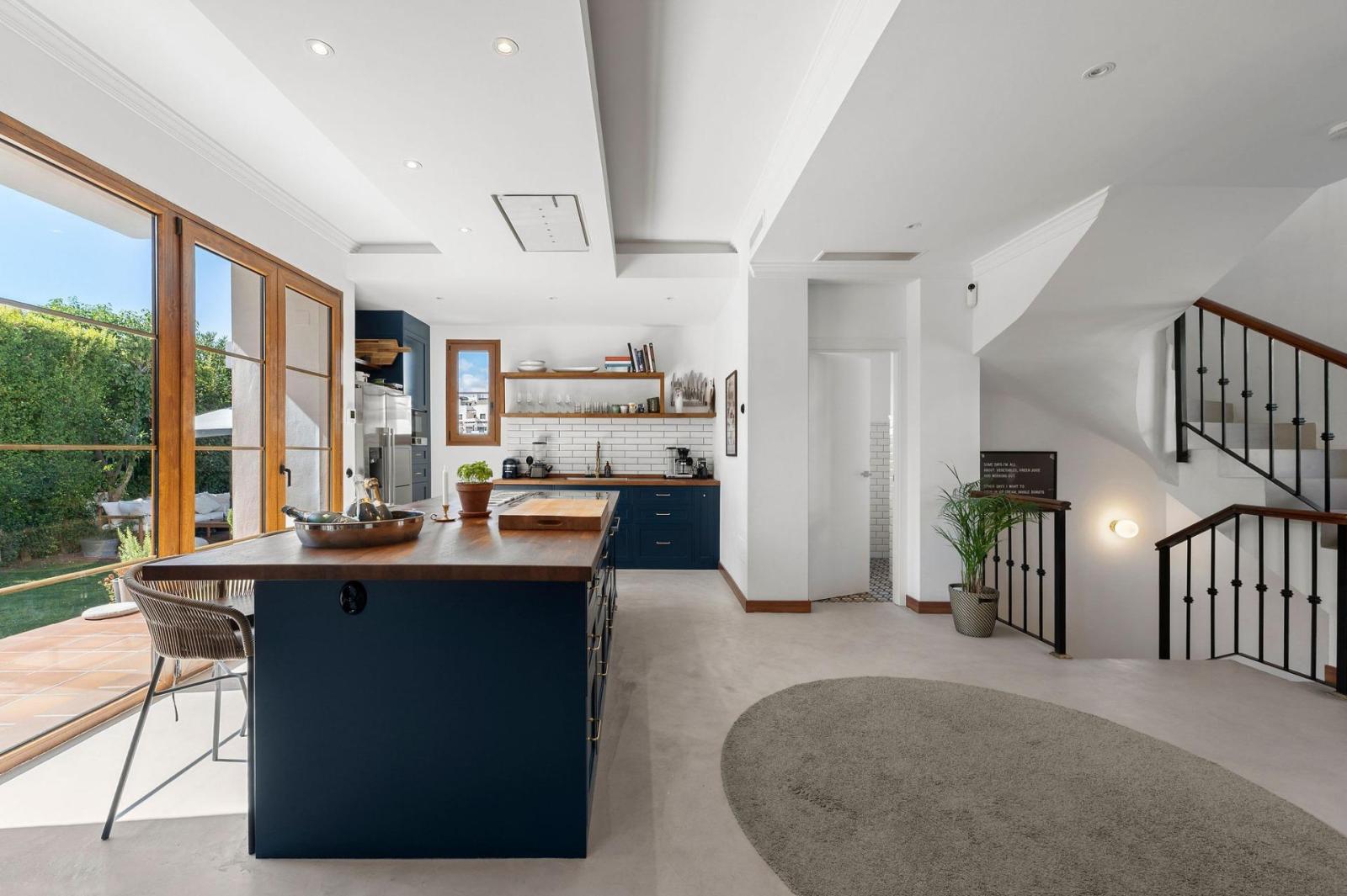 Villa for Sale in Estepona
