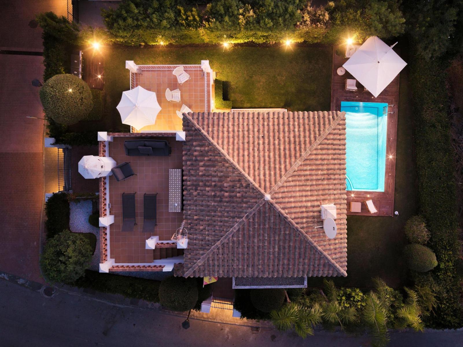 Villa for Sale in Estepona