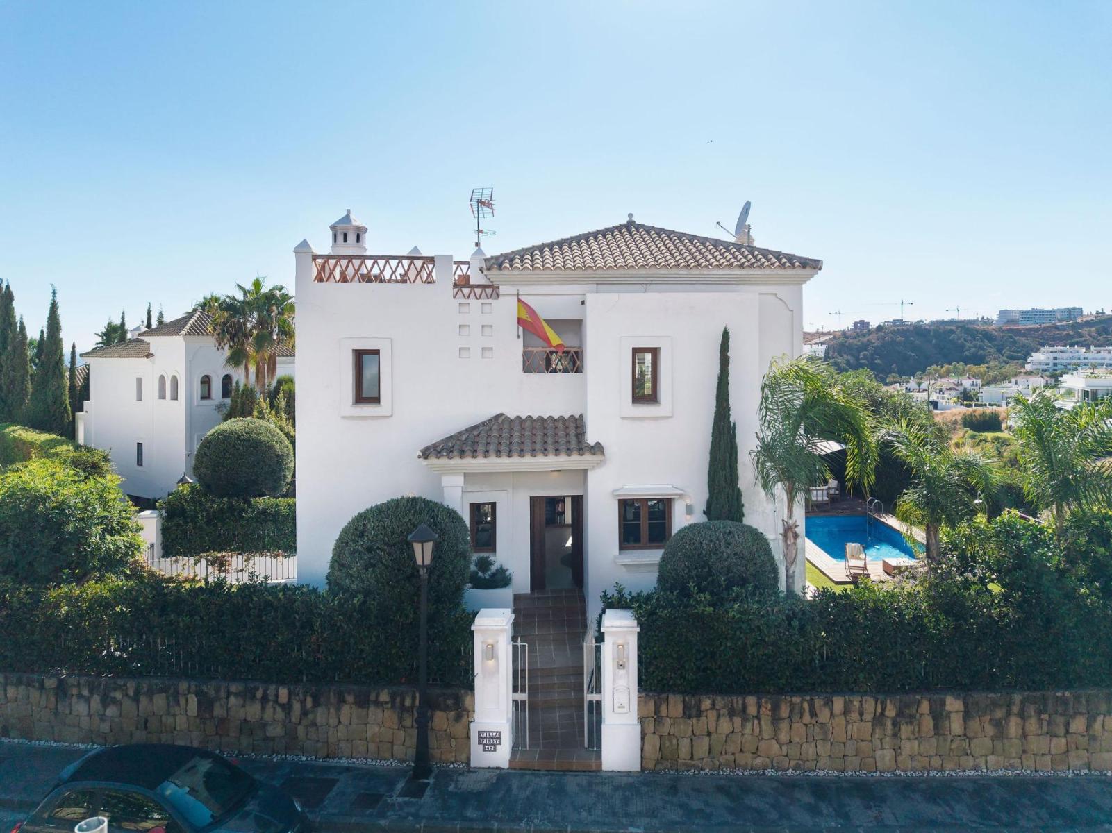 Villa for Sale in Estepona