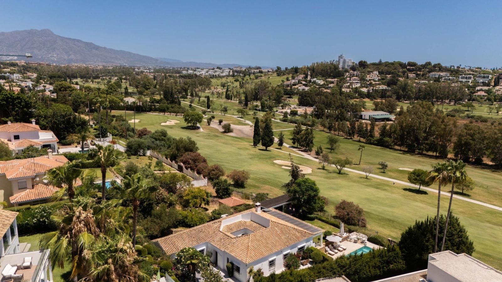 Villa for Sale in Estepona