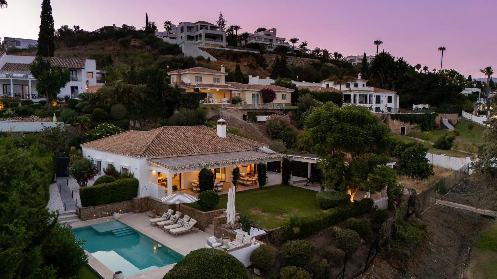 Villa for Sale in Estepona